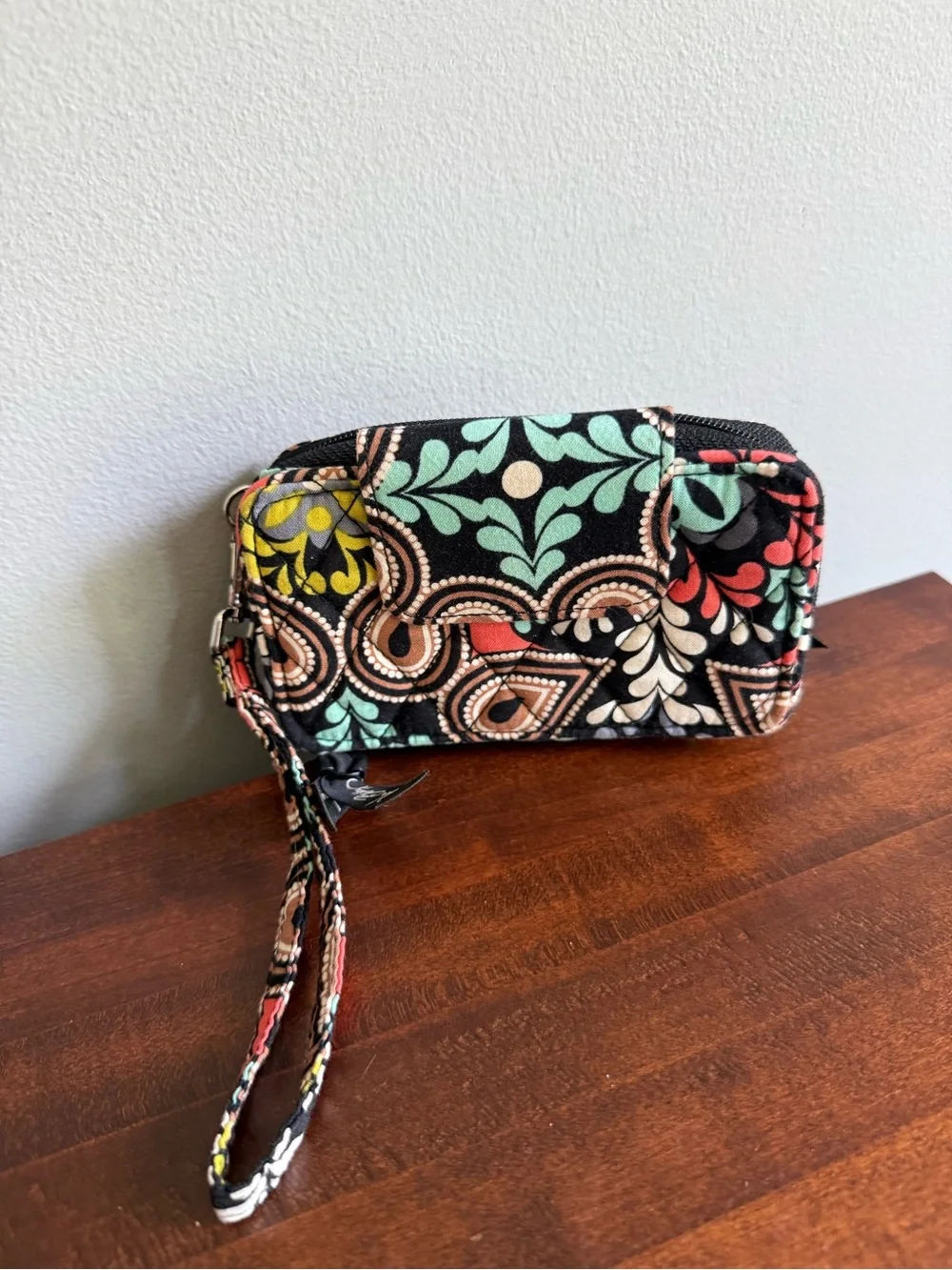 VERA BRADLEY Mini Wallet/Wristlet Sierra